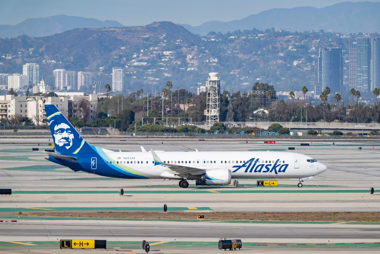 Flights to Alaska From LAX: Best Travel Tips